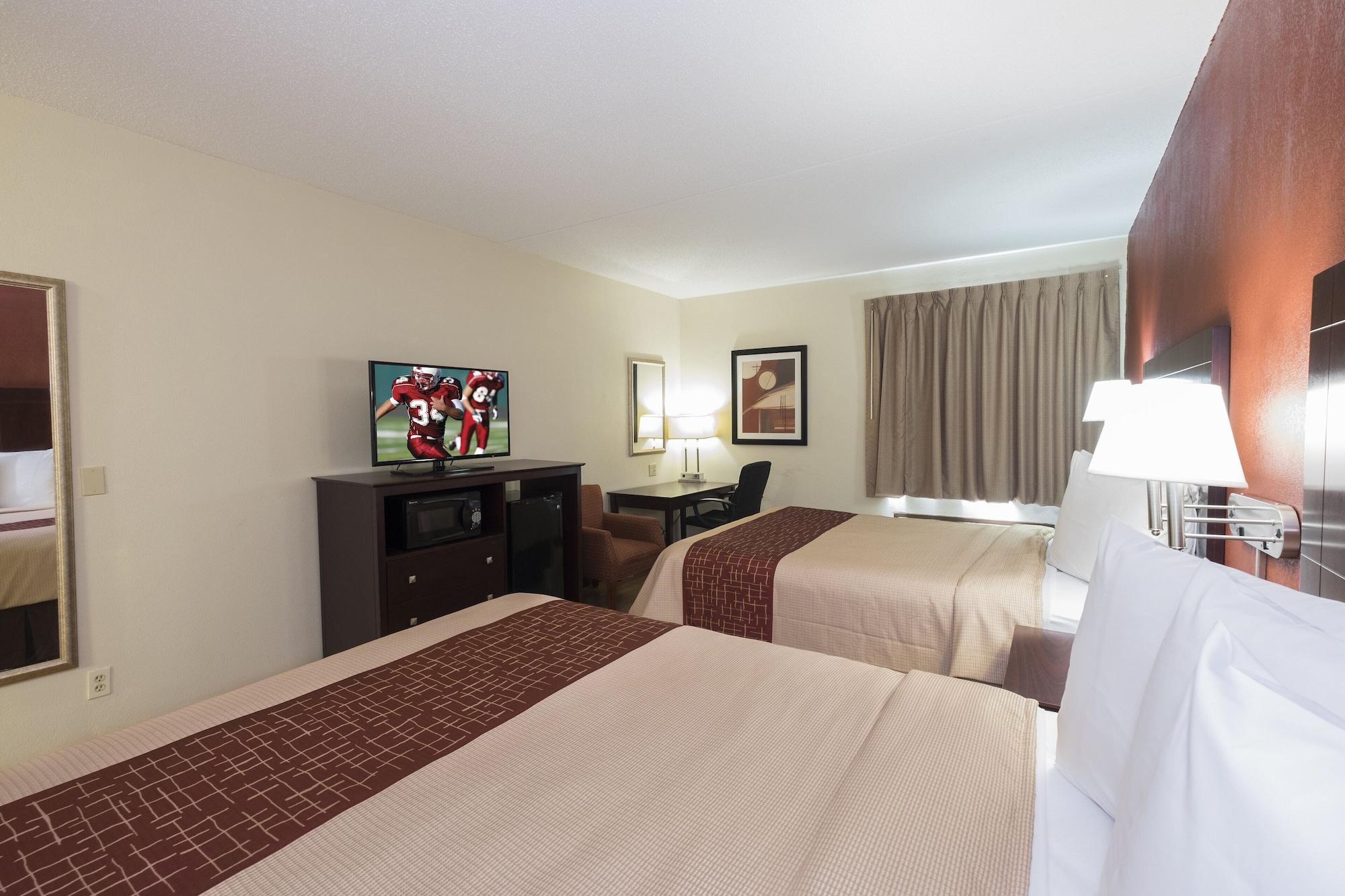 Red Roof Inn & Suites Cincinnati North-Mason Bagian luar foto