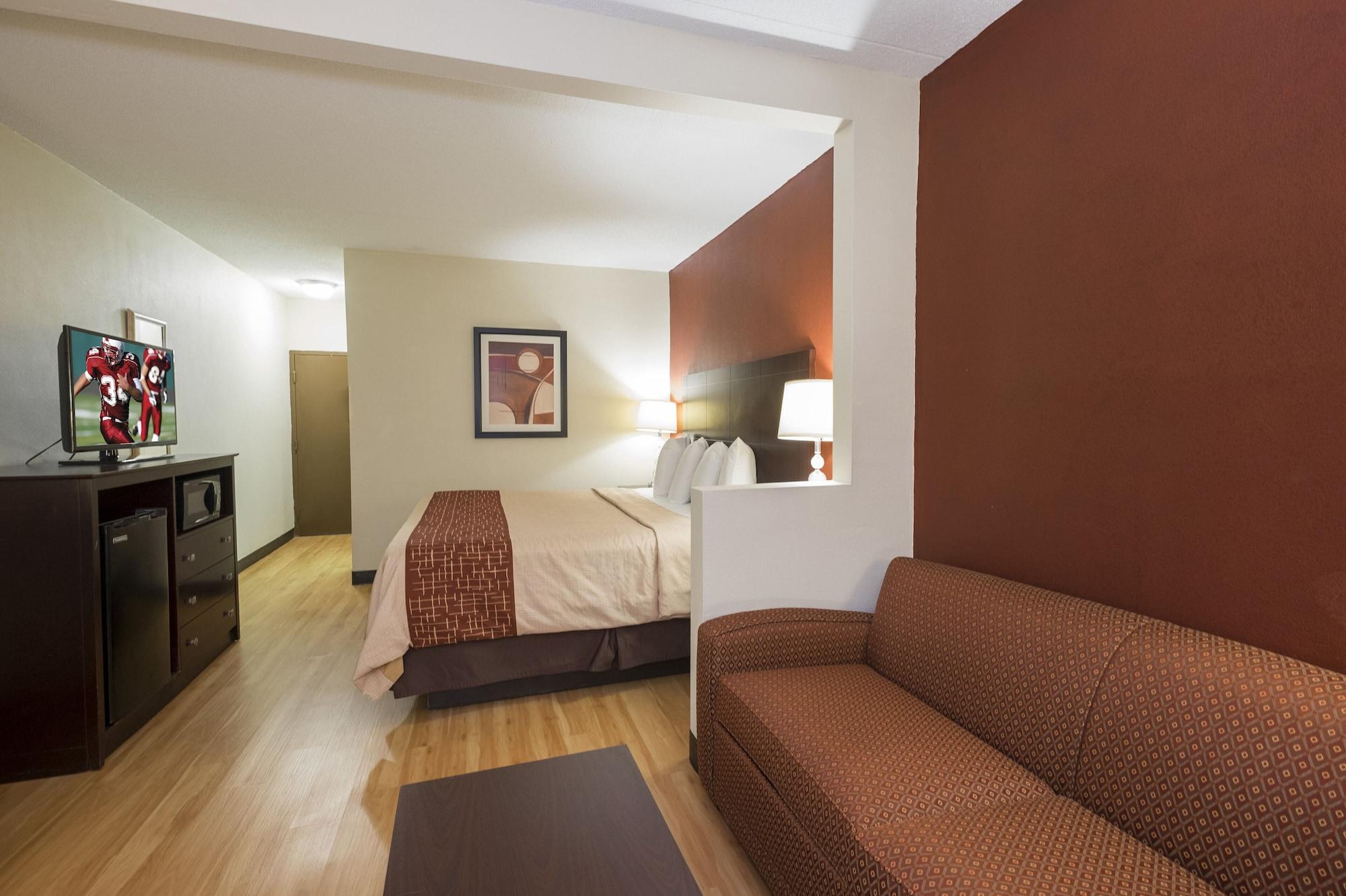 Red Roof Inn & Suites Cincinnati North-Mason Bagian luar foto